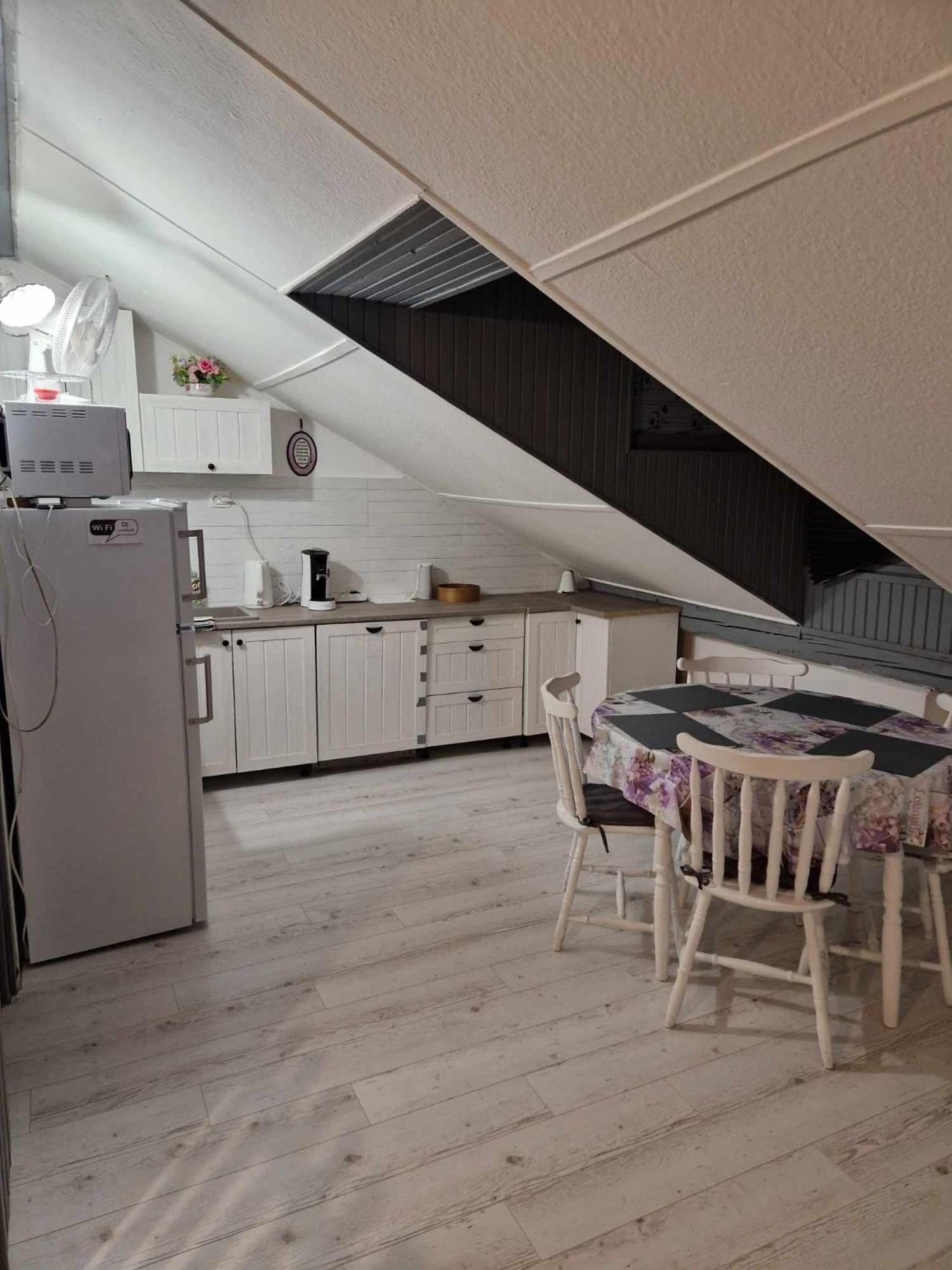 C2 Apartman Siofok Luaran gambar