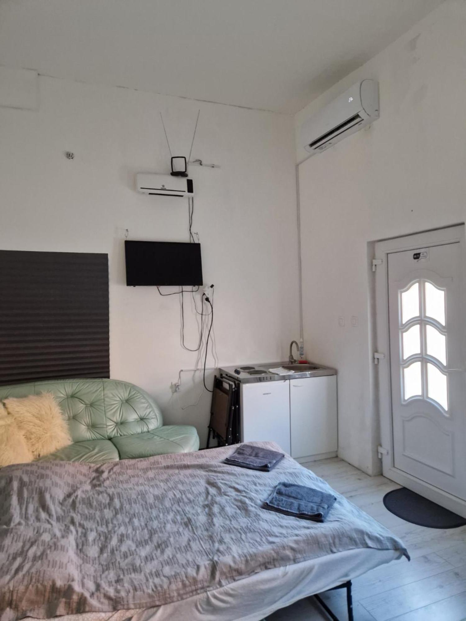 C2 Apartman Siofok Luaran gambar